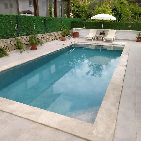 Gocek Flora Suites Appart hôtel *