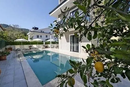 Gocek Flora Suites Appart hôtel *